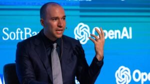 Domine o ChatGPT: O método de 4 passos do Presidente da OpenAI para prompts infalíveis